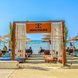 Durres Beach Apartments by Albia, מלון בדורס