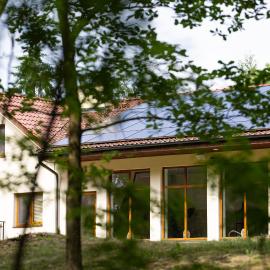 Stare Lipy - Dom pod Lipami, hotel a Karnówko