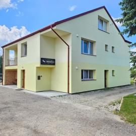 Šakiai में, होटल Degučiai ,svečių namai