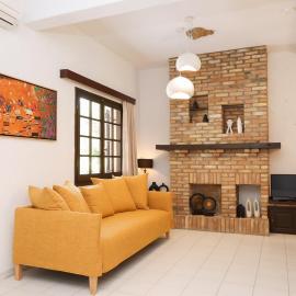 Terra Corfu Chalikounas Cottage、Paramonasのホテル