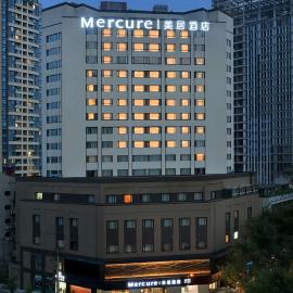 Mercure Chengdu Jinniu Wanda Plaza, hótel í Chengdu