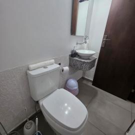 Duplex en Luque, hotel em Zarate Isla