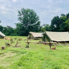 Belihuloya Camping with Bambarakanda Waterfall Trekking, hotel in Balangoda