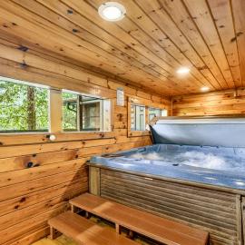 Wolfpack Lodge