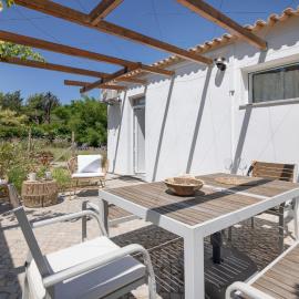 Chameleon Cottage