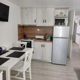 Calma Kourouta Apartments, hotel a Kourouta