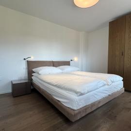 Costa Modern Suite