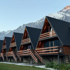 Panorama Complex Kazbegi, hotel a Kazbegi