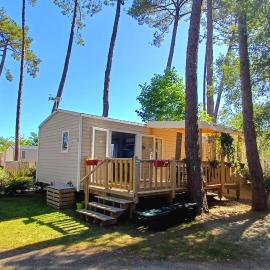 Mobil-home climatisé - Terrasse et portillon - proche océan
