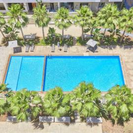 Stunning Studio Pool View CFC Casablanca, hotel in Casablanca