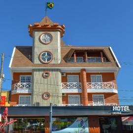 Hotel Castelo, hotel en Gravatal