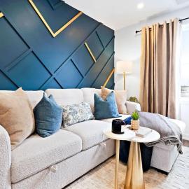 New & Cozy 2-Bedroom Suite Walk to the Falls Parking Included