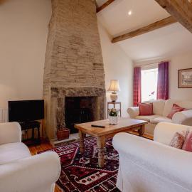 Jeff's Cottage, Heart of Honley, Sleeps 5, hotel v destinaci Honley