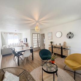 A l'Orée de Giverny - House & garden, 6 people, hotel in Vernon