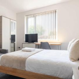 Doncaster Budget Room in Shared House w Kitchen