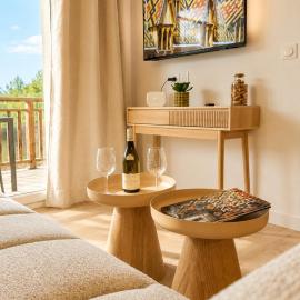 Chez Marcel - Cosy en famille - Piscine & Sauna, Hotel in Levernois