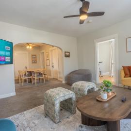 3 bedrooms with parking near NE Arts District, 15min to NSC and US Bank Stadium