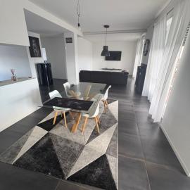 Casa Massi - Design Apartment with Telescope, hotel a San Giusto Canavese