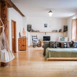Art Loft Úzká - boho & chill, hotel in Žatec