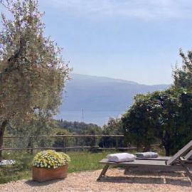 Dream Gardasee Chalet con giardino mediterraneo