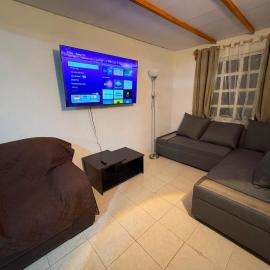 Casa completa, lugar tranquilo