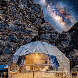 Rum Crystal luxury camp, hotel u gradu Vadi Rum