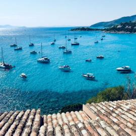 Blue Haven Exclusive seaside residence in Torre Delle Stelle