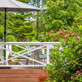 Family Cottage with Sauna and Hot Tub, hotell i Oksbøl