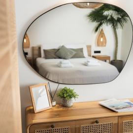 Studio Apartment 5, Unique Location - Sea View, hotel a Lithakia