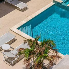 CD03 - Private Villa with pool - 5min from Eagle Beach - 4BR house