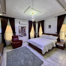 1bedroom shortlet apartment