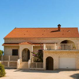 Villa Dubravka, Hotel in Zavalatica