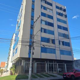 Ap Central 3 quartos com elevador e garagem, hotel in Pelotas