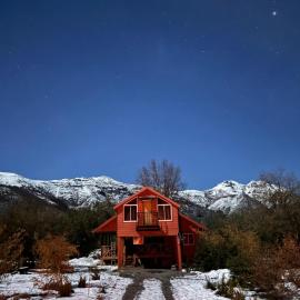 Cabaña Laguna Huemul, hotel di Pinto