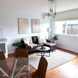 2-Bed Unit Near Chelsea Beach With Large Patio