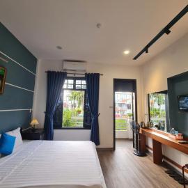 SUN HOTEL