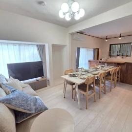 横須賀-1軒家2棟, hotel in Yokosuka