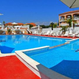 Argentiere-Club, hotel in La Londe-les-Maures