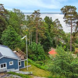 3 Bedroom Amazing Home In Uddevalla – hotel w mieście Uddevalla