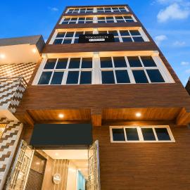Super Townhouse Harchandi Temple Puri Formerly DN Palace, hotelli kohteessa Puri