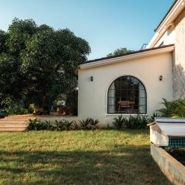 SaffronStays Yutori، فندق في Kūvattūr