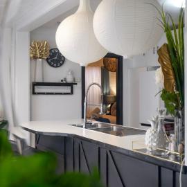 Eleda House - Retro Hidden Gem