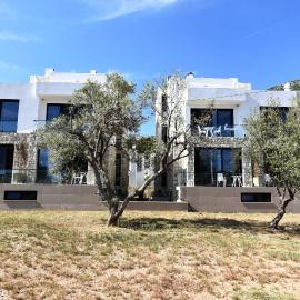Qeparo Residences by the Sea, hotelli kohteessa Qeparo