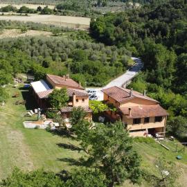 Agriturismo Vita Elementaris, tra Spoleto e la Cascata delle Marmore, hotel v destinácii Spoleto