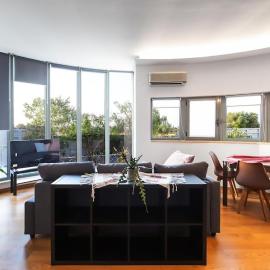 Andromeda 2BR Home close Airport Porto Rafti, hotel a Markopoulon