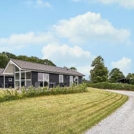 Nice Home In Haderslev With Sauna, hotel v destinaci Haderslev