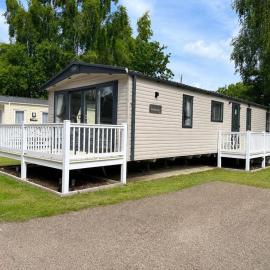 8 Berth Caravan For Hire At Wild Duck Holiday Park In Norfolk Ref 11026Sw