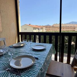 Appartement studio cabine mezzanine 4 couchages AR030-028
