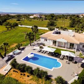 Villa Monarca by Stay ici