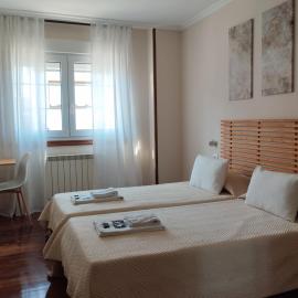 Pensión 813 – hotel w mieście Palas de Rei 